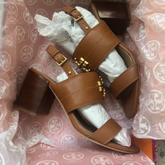 BRAND NEW TORY BURCH SANDALS!!! - Picture 1 of 5